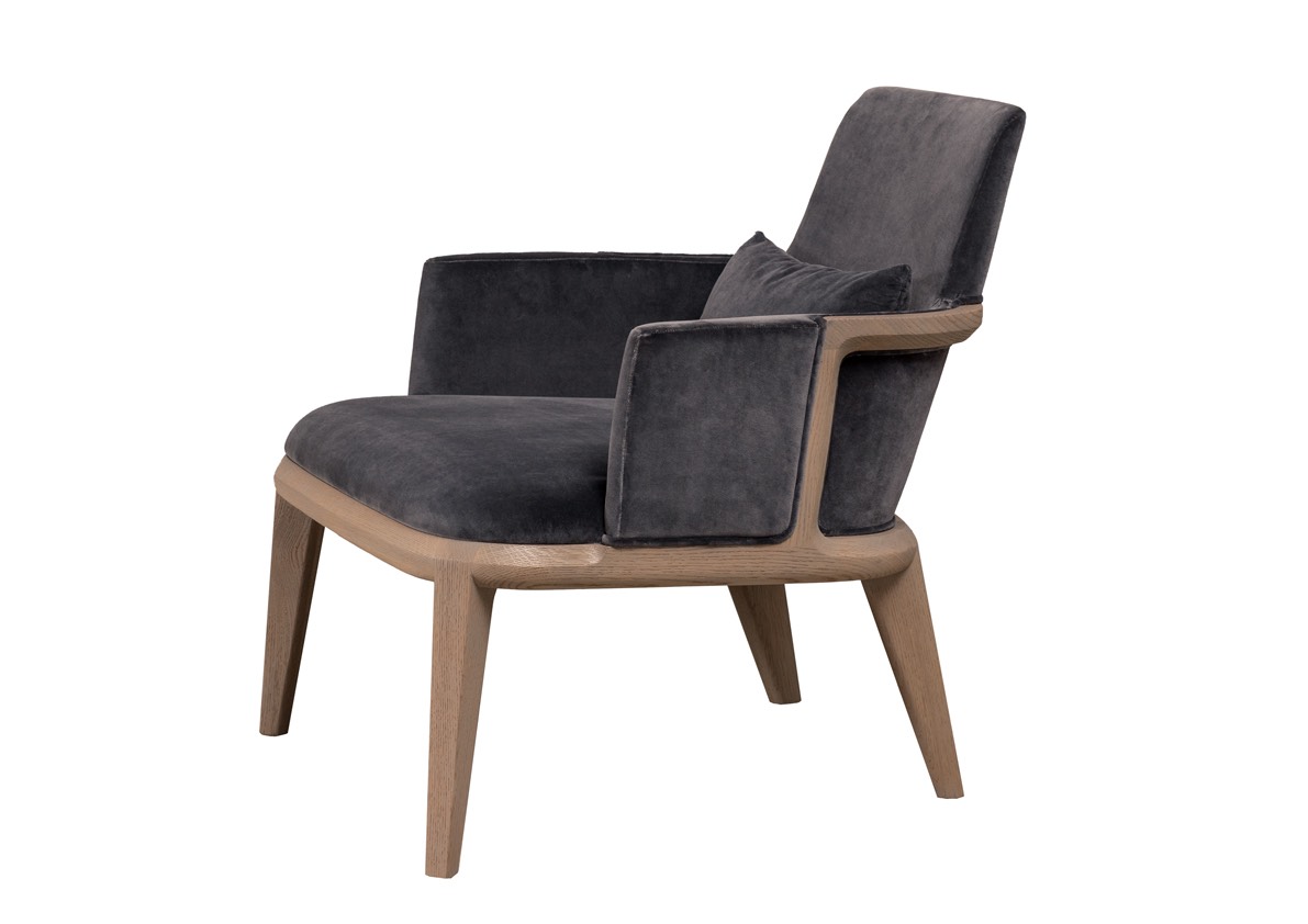  HENLEY LOUNGE CHAIR  